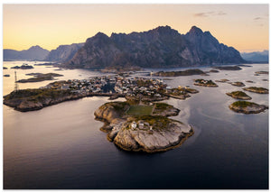 Henningsvaer