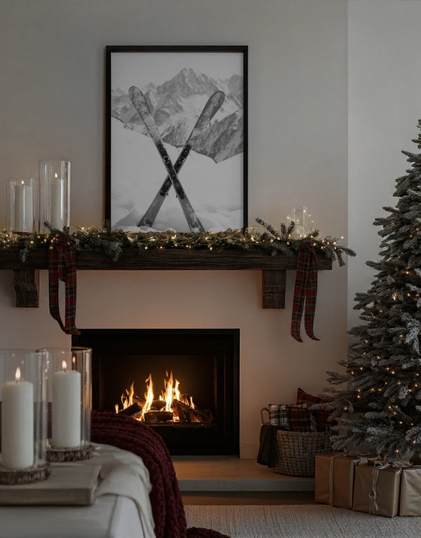 Skies Apls Black and White