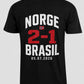 Norge slo Brasil 2–1 – Historisk supporter-T-skjorte