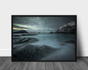 A look from the past or from the future..... poster - Plakatbar.no