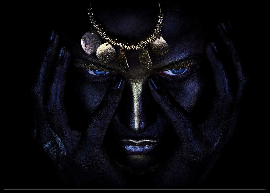 African warrior - Black and gold poster