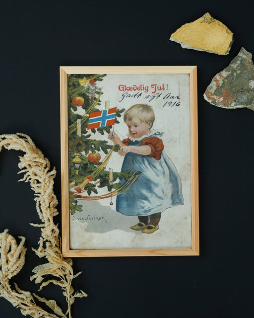Barn ved juletreet - Nostalgisk norsk juleplakat - Plakatbar.no