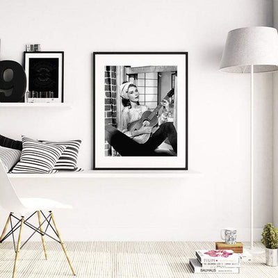 Breakfast at Tiffanys plakat med Audrey Hepburn - Plakatbar.no