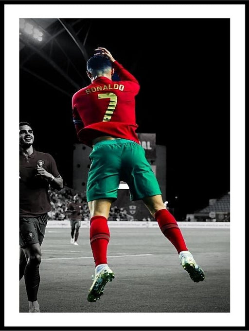 Cristiano Ronaldo med feiring - Ikonisk plakat - Plakatbar.no