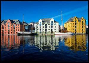 Farger i Ålesund havn- Plakat - Plakatbar.no