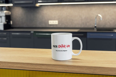 Fuck Qatar VM - krus - Plakatbar.no