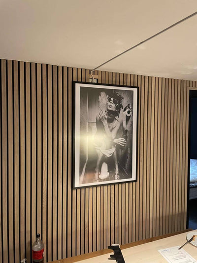 Girl Smoking In Toilet Poster - Plakatbar.no