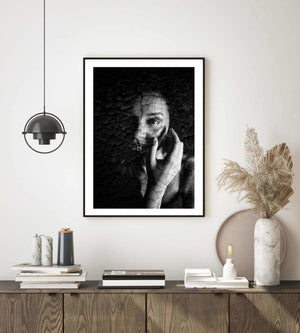 Hidden woman - Poster - Plakatbar.no