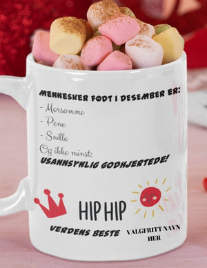 Krus til en som har bursdag i desember - Med eget navn - Plakatbar.no