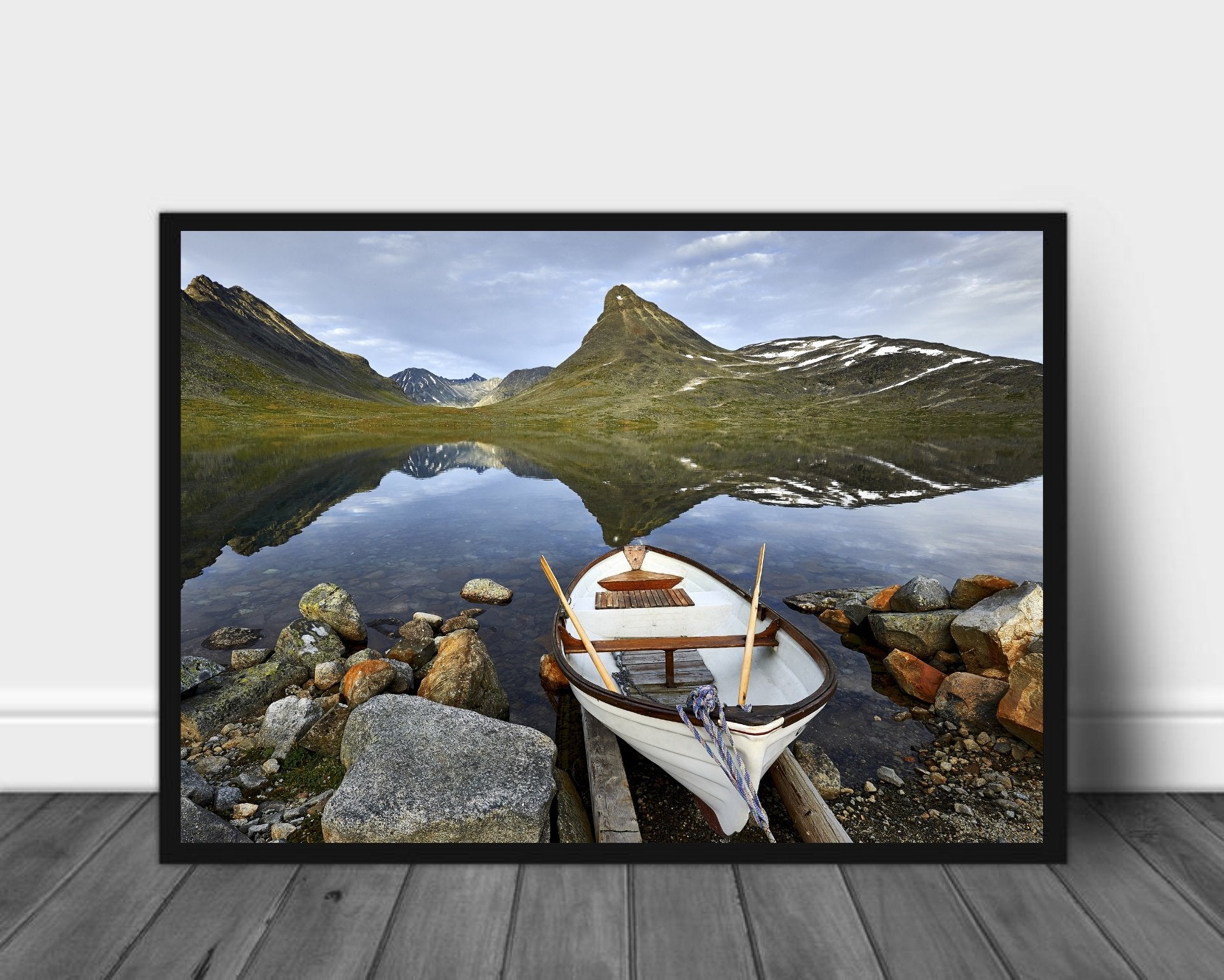 Leirvassbu i Jotunheimen - Plakat - Plakatbar.no