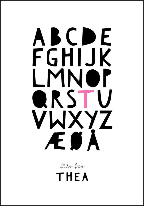 Navneplakat Alfabet - En flott og personlig plakat med rosa stempel - Plakatbar.no