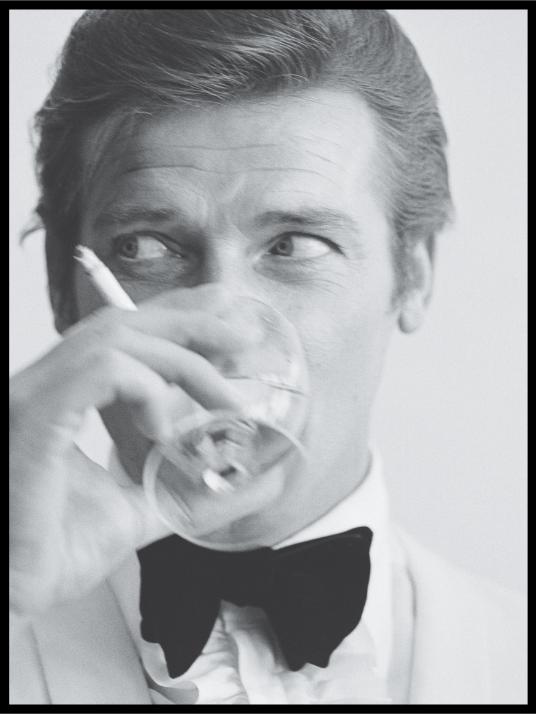 Roger Moore - Poster