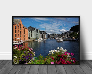 Sommer i Ålesund - Plakat - Plakatbar.no