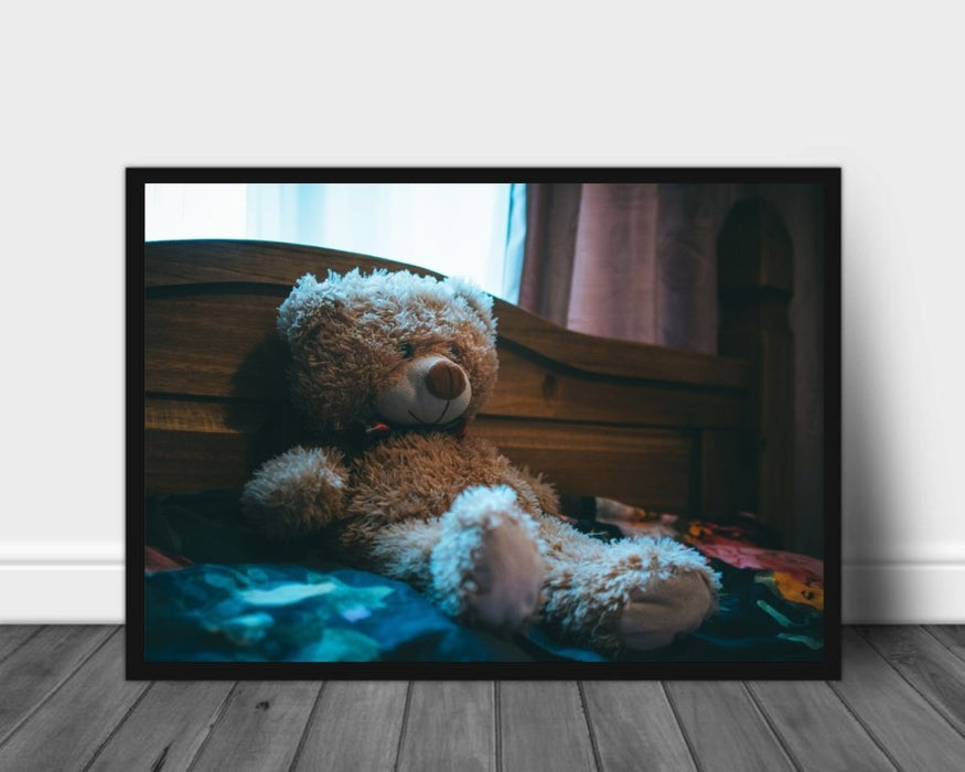 Teddybjørn i seng poster - Plakatbar.no