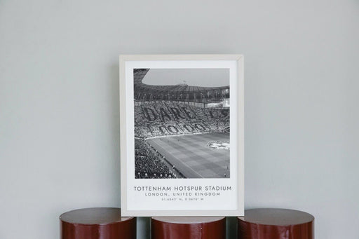 Tottenham Hotspur Stadium - Plakat - Plakatbar.no