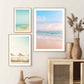 Vintage sommer strand med pastellparasoller - Plakat - Plakatbar.no