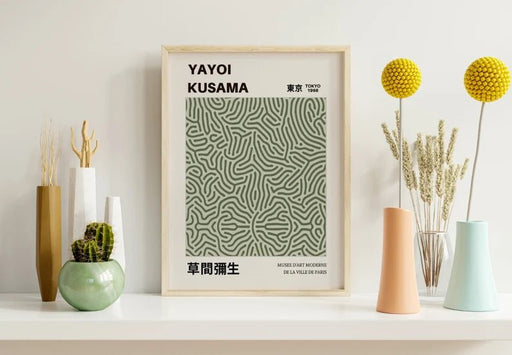 Yayoi Kusama - De La Ville de Paris - Plakat og lerret - Plakatbar.no